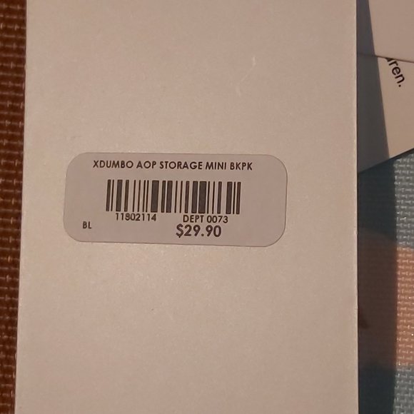 Loungefly Dumbo Canvas Foldable Backpack - Picture 4 of 4